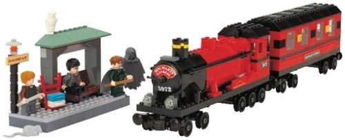 LEGO® Harry Potter Hogwarts Express (2nd edition) 4758 released in 2004 - Image: 1