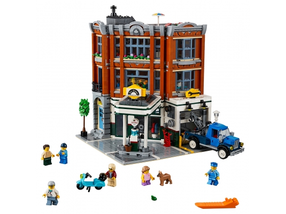 LEGO® Creator Eckgarage 10264 erschienen in 2019 - Bild: 1