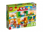 LEGO® Duplo Town Square 10836 released in 2017 - Image: 2