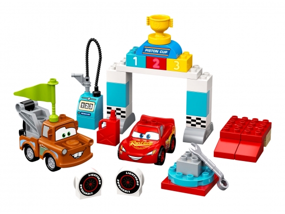 LEGO® Duplo Lightning McQueen's Race Day 10924 released in 2020 - Image: 1