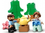 LEGO® Duplo Familienabenteuer mit Campingbus 10946 erschienen in 2021 - Bild: 5