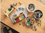 LEGO® Ideas 123 Sesame Street 21324 released in 2020 - Image: 21