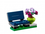 LEGO® Creator Fountain 40221 released in 2016 - Image: 5