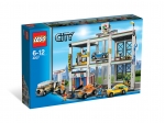 LEGO® Town City Garage 4207 released in 2012 - Image: 2