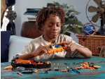 LEGO® Technic Luftkissenboot für Rettungseinsätze 42120 erschienen in 2021 - Bild: 10