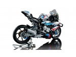 LEGO® Technic BMW M 1000 RR 42130 erschienen in 2022 - Bild: 3