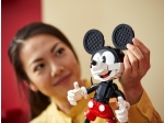 LEGO® Disney Mickey Mouse & Minnie Mouse Buildable Characters 43179 released in 2020 - Image: 17