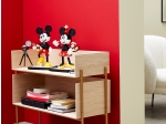 LEGO® Disney Mickey Mouse & Minnie Mouse Buildable Characters 43179 released in 2020 - Image: 29