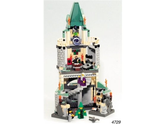 LEGO® Harry Potter Dumbledore's Office 4729 released in 2002 - Image: 1