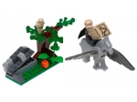 LEGO® Harry Potter Draco's Encounter with Buckbeak 4750 released in 2004 - Image: 5