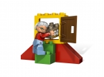 LEGO® Duplo Chicken Coop 5644 released in 2010 - Image: 4