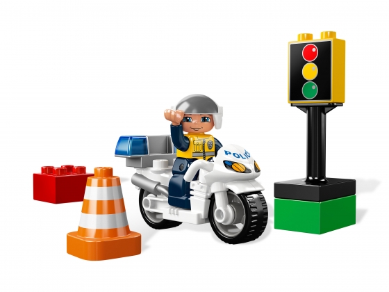 LEGO® Duplo Police Bike 5679 released in 2011 - Image: 1