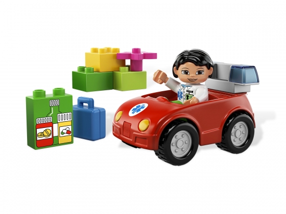 LEGO® Duplo Nurse’s Car 5793 released in 2011 - Image: 1