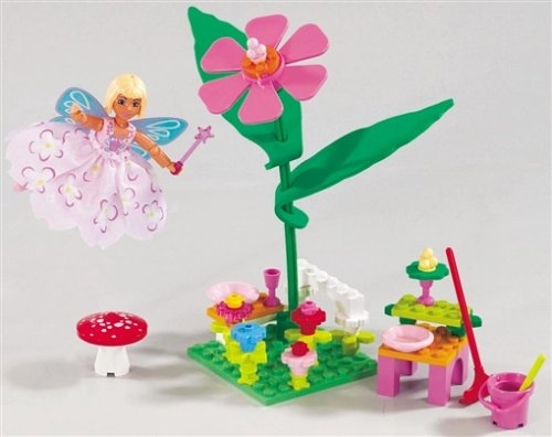 LEGO® Belville Little Garden Fairy 5859 released in 2003 - Image: 1