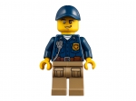 LEGO® City Verfolgungsjagd auf Schotterpisten 60172 erschienen in 2017 - Bild: 10