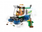 LEGO® City Street Sweeper 60249 released in 2019 - Image: 3