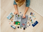 LEGO® City Modernes Familienhaus 60291 erschienen in 2020 - Bild: 10