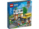 LEGO® City Schule mit Schulbus 60329 erschienen in 2022 - Bild: 2