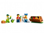 LEGO® City Farmers Market Van 60345 released in 2022 - Image: 7