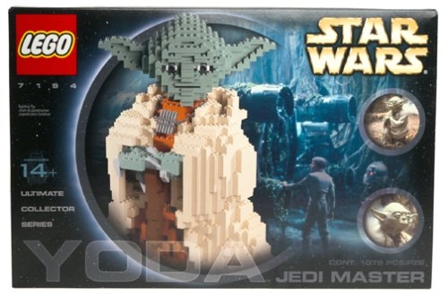 LEGO® Star Wars™ Yoda 7194 released in 2002 - Image: 1