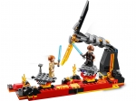 LEGO® Star Wars™ Duel on Mustafar™ 75269 released in 2019 - Image: 4