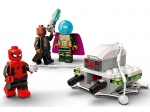 LEGO® Marvel Super Heroes Mysterios Drohnenattacke auf Spider-Man 76184 erschienen in 2021 - Bild: 4