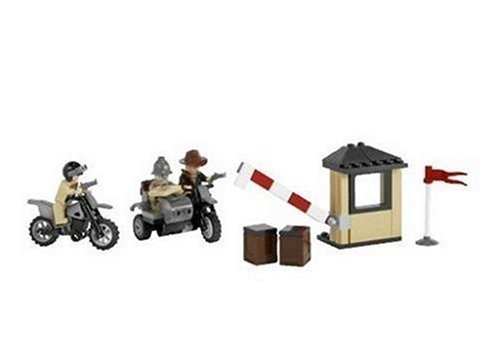 LEGO® Indiana Jones Motorcycle Chase 7620 released in 2008 - Image: 1