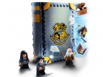 LEGO® Harry Potter Hogwarts™ Moment: Zauberkunstunterricht 76385 erschienen in 2020 - Bild: 4