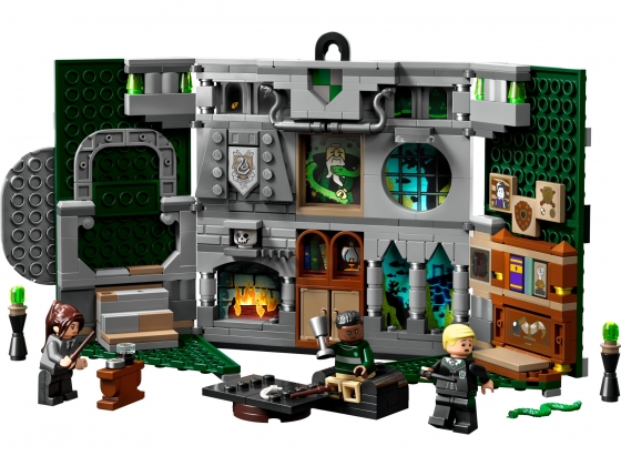 LEGO® Harry Potter Slytherin™ House Banner 76410 released in 2023 - Image: 1