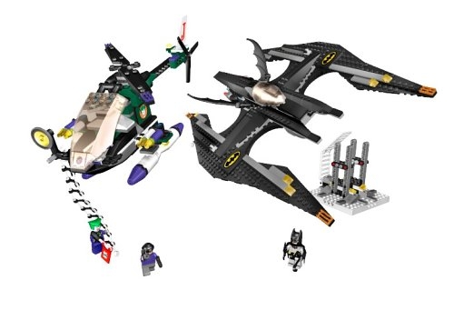 LEGO® DC Comics Super Heroes The Batwing: The Joker's Aerial Assault 7782 released in 2006 - Image: 1