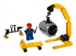 LEGO® Town Airplane Mechanic 7901 released in 2006 - Image: 5