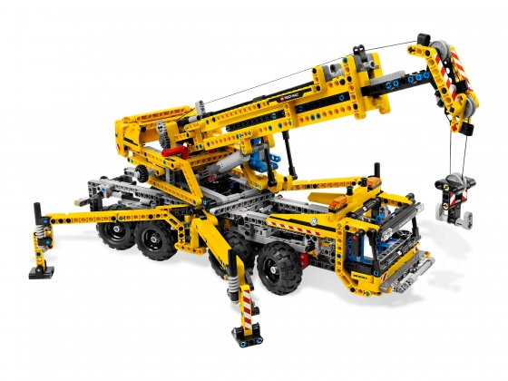 LEGO® Technic Mobiler Kran 8053 erschienen in 2010 - Bild: 1