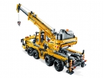 LEGO® Technic Mobile Crane 8053 released in 2010 - Image: 5