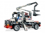 LEGO® Technic Bucket Truck 8071 released in 2011 - Image: 3