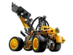 LEGO® Technic Wheel Loader 8271 released in 2007 - Image: 2