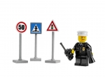 LEGO® Town Minifiguren und Straßenschilder 8401 erschienen in 2009 - Bild: 3
