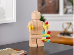 LEGO® Gear LEGO® Holz-Minifigur 853967 erschienen in 2019 - Bild: 3